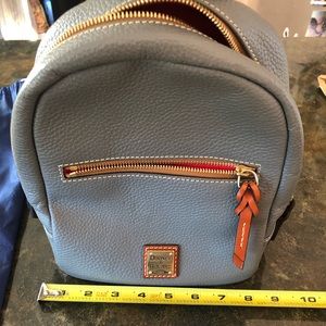 Dooney & Bourke backpack purse